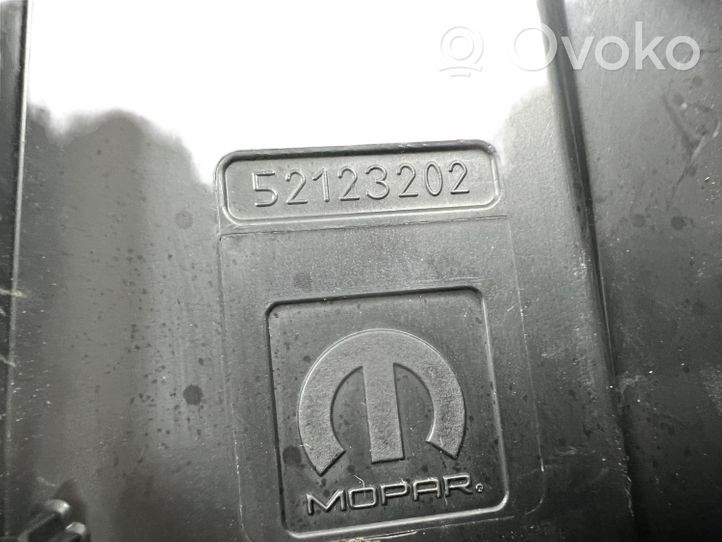 Jeep Renegade Pokrywa skrzynki bezpieczników 52123202