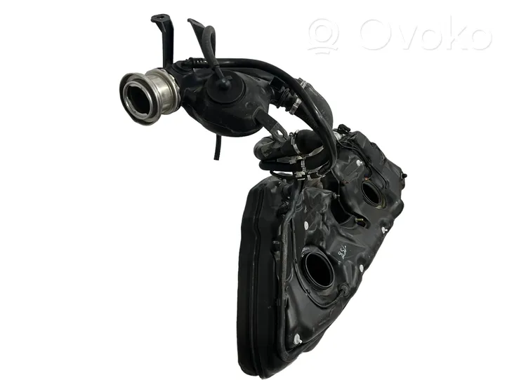 Mercedes-Benz CLK A209 C209 Réservoir de carburant A2034760126