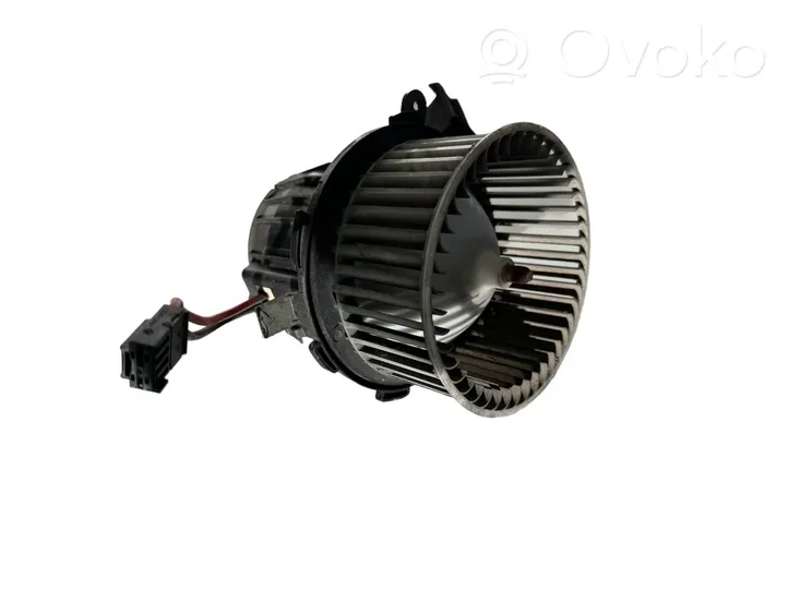 Audi A4 S4 B8 8K Pulseur d'air habitacle 96J21