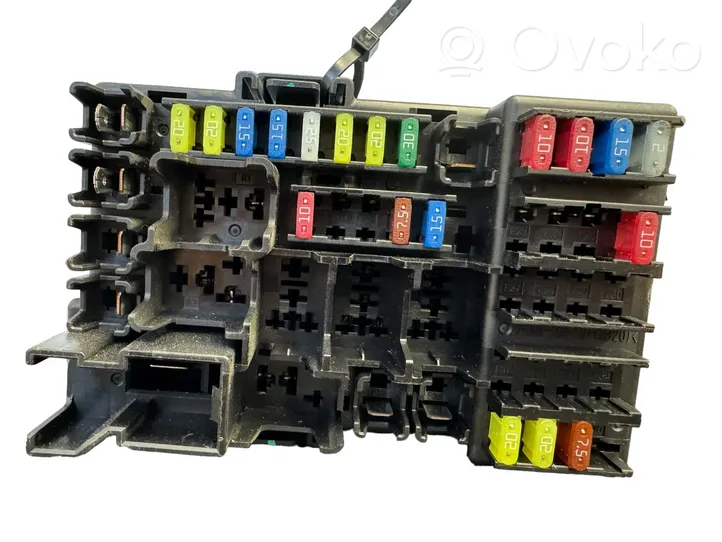 Jeep Renegade Fuse module 2B0Z4010F