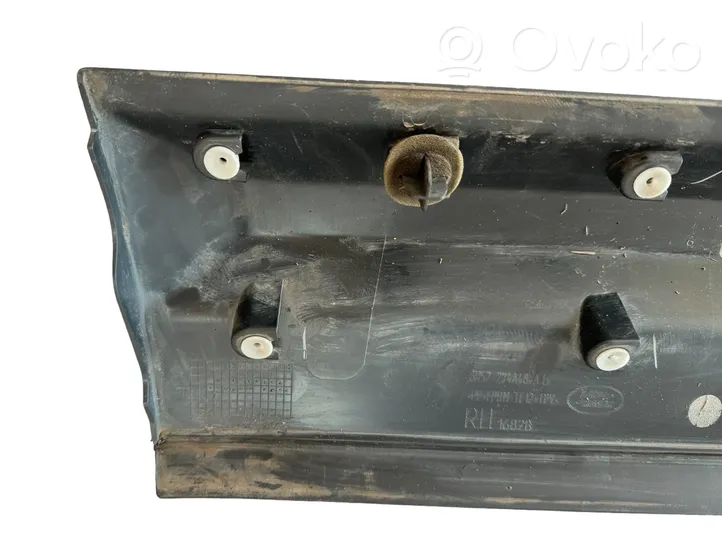 Land Rover Freelander 2 - LR2 Takaoven lista (muoto) 6H52274A48AB