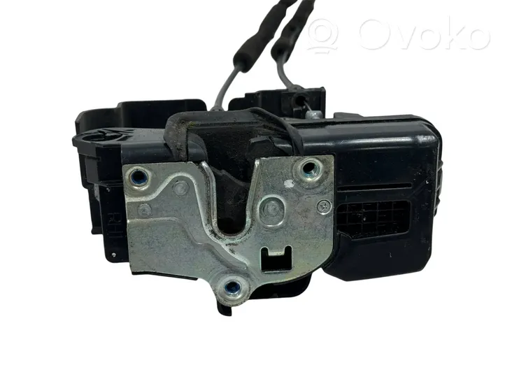 Chevrolet Captiva Front door lock 070512