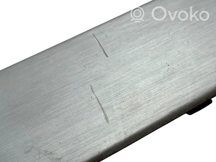 Audi A4 S4 B8 8K Rivestimento del vano portaoggetti del cruscotto 8K1853190