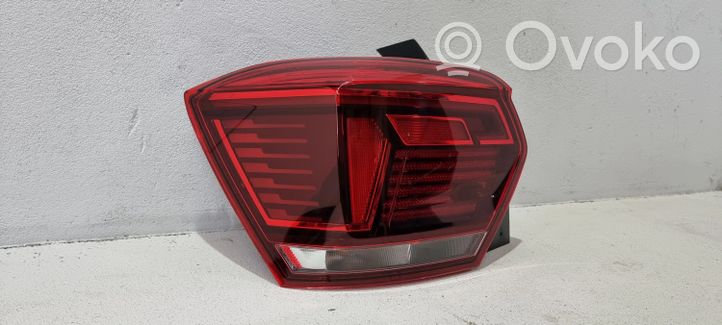 Volkswagen Polo VI AW Lampy tylnej klapy bagażnika 2G0945207B