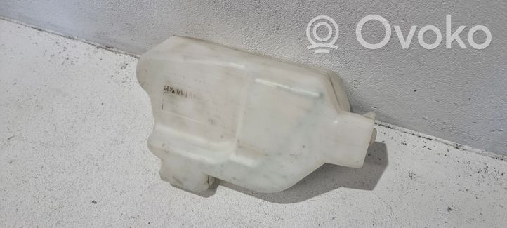 Renault Kangoo II Tuulilasinpesimen nestesäiliö 289109936R