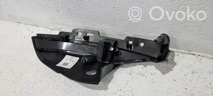 Renault Megane IV Miroir de rétroviseur de porte avant 963066605R