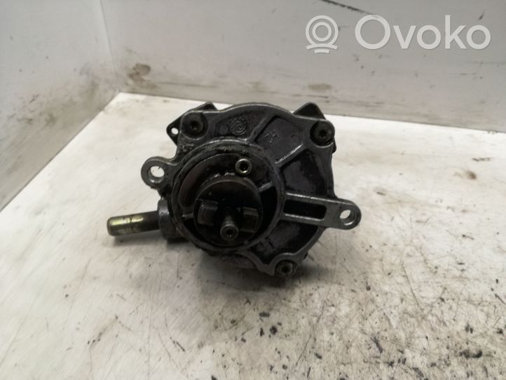 Mercedes-Benz Sprinter W901 W902 W903 W904 Alipainepumppu A6112300265270084