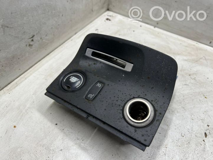 Renault Espace -  Grand espace IV Bouton poussoir de démarrage du moteur 8200104020A