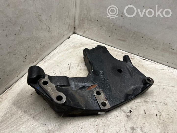 Nissan Qashqai+2 Support, suspension du moteur B325A1