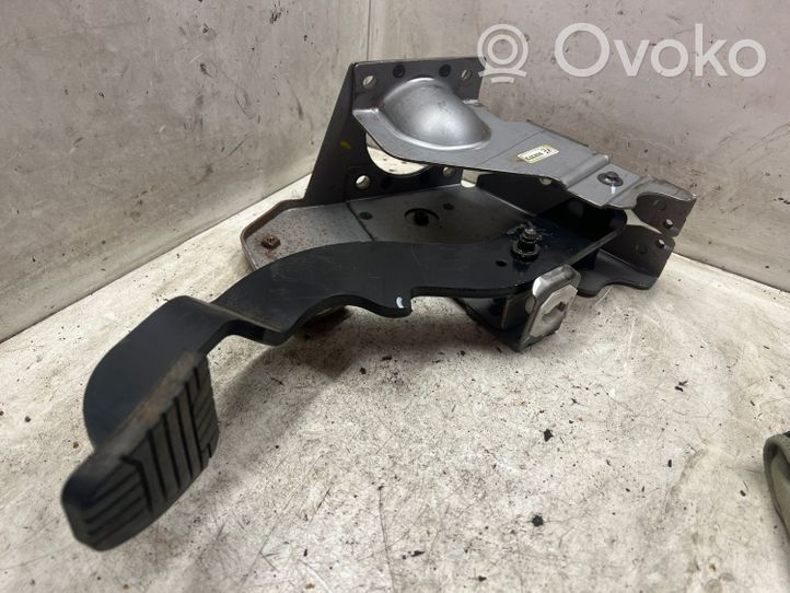 Opel Antara Pédale de frein KE002373