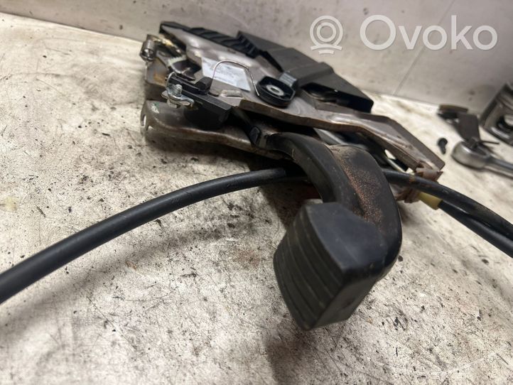 Volkswagen Touareg I Frein à main / assemblage du levier 7L0721797J