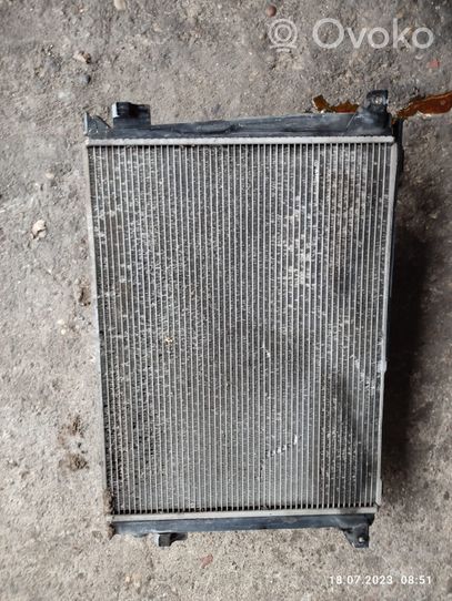 Hyundai Sonata Radiateur de refroidissement 253103K750