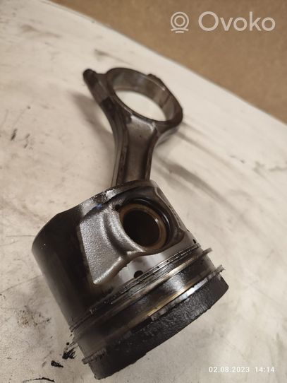 Jaguar S-Type Piston avec bielle 