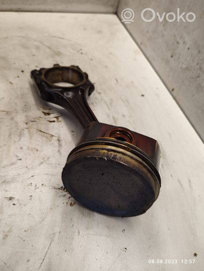 Volkswagen Sharan Piston with connecting rod 