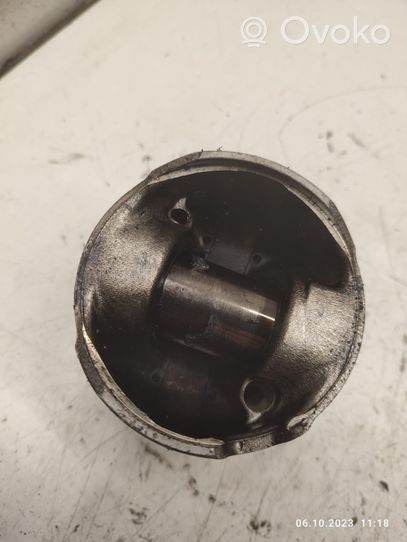 Hyundai Santa Fe Piston 