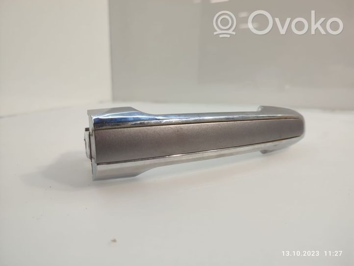 Hyundai Sonata Front door exterior handle 