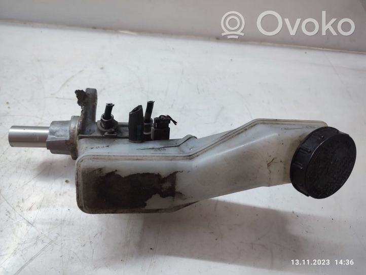 Nissan Qashqai+2 Główny cylinder hamulca 0204Y24277