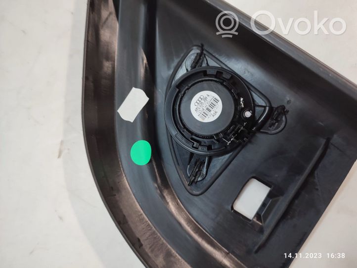 Audi Q7 4L Altro elemento di rivestimento della portiera anteriore 4L0867609