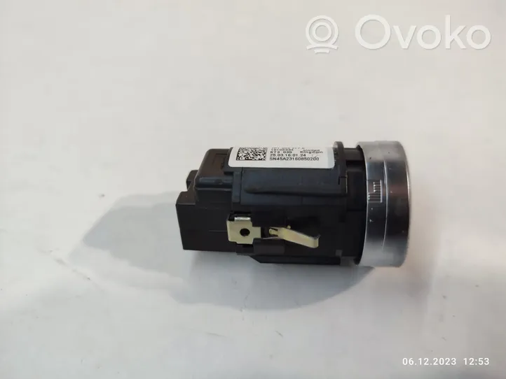 Volkswagen Touareg II Bouton poussoir de démarrage du moteur 7P1905217B