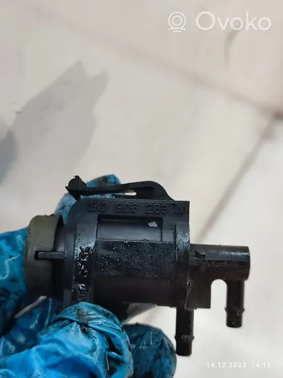 Audi A6 Allroad C6 Solenoidinis vožtuvas 1K0906283A