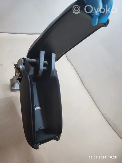 Audi A3 S3 8P Armrest 8P0864207E