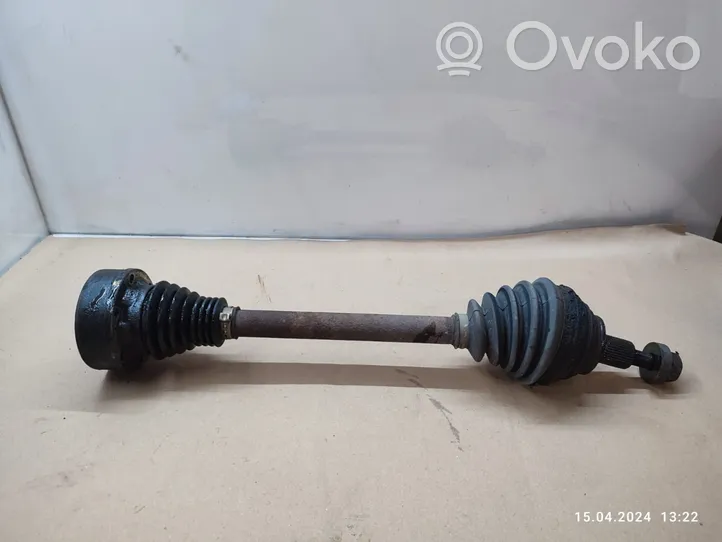 Volkswagen Touran I Front driveshaft 