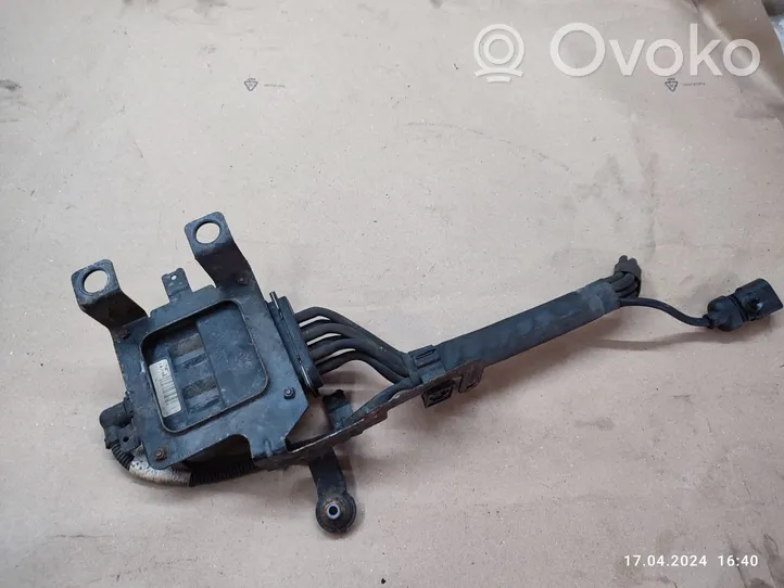 Volkswagen Touran I Valve électromagnétique 6Q0906625