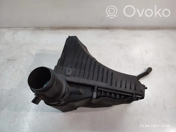 Audi Q7 4L Obudowa filtra powietrza 7L0129620