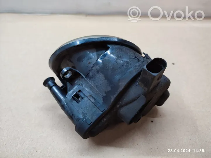 Audi Q7 4L Światło przeciwmgłowe przednie 24696700