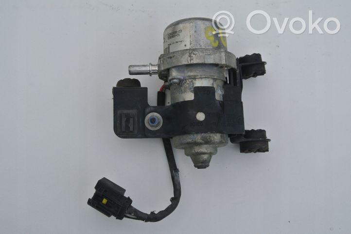 BMW M3 Vacuum pump 2283333