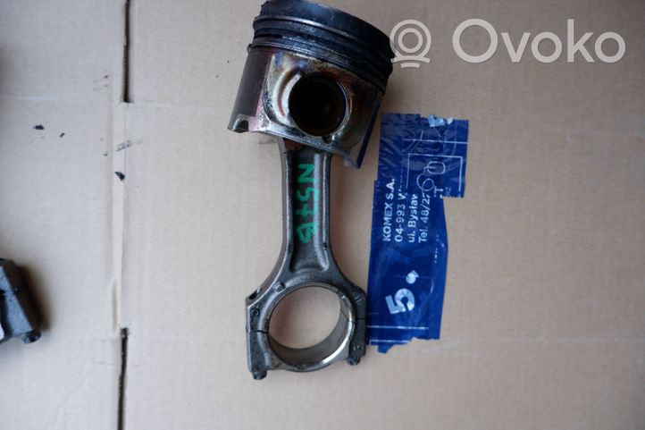 BMW 3 F30 F35 F31 Piston with connecting rod 