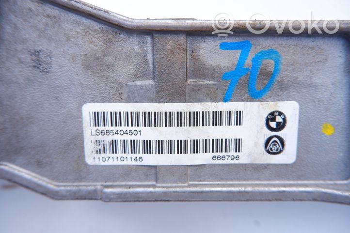 BMW X3 F25 Vairo rato ašis 6854045