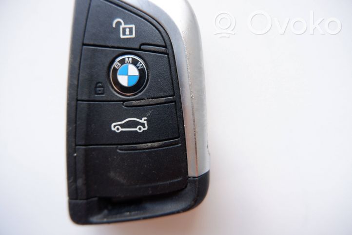 BMW 2 F46 Užvedimo raktas (raktelis)/ kortelė 9367401