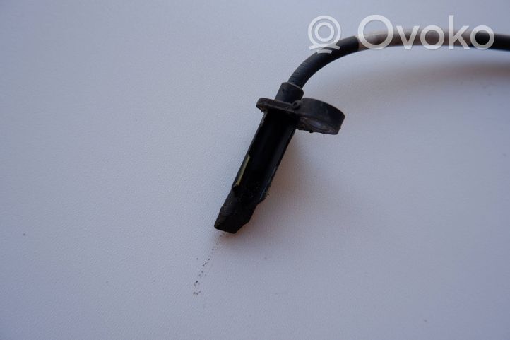 BMW 2 F46 Czujnik prędkości obrotowej koła ABS 6850767