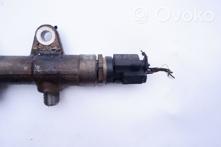 BMW 2 F46 Tuyau de conduite principale de carburant 8514154