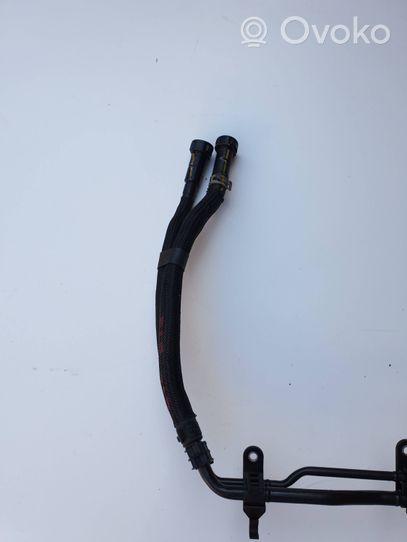 BMW X1 F48 F49 Tubo carburante 8596871