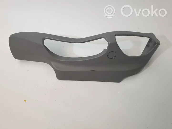 BMW X3 E83 Cornice di rivestimento della regolazione del sedile della portiera anteriore 3450940