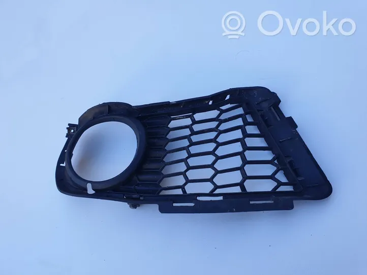 BMW 3 E92 E93 Front fog light trim/grill 8038936