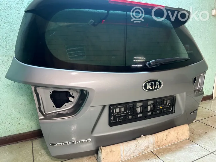 KIA Sorento Takaluukun/tavaratilan kansi 