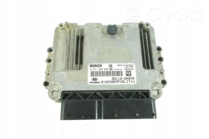 Hyundai i30 Centralina/modulo motore ECU 0281030860