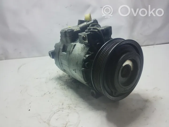 Audi A8 S8 D2 4D Ilmastointilaitteen kompressorin pumppu (A/C) 4D0