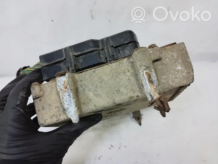 Chrysler Voyager Gearbox control unit/module P04727535AD