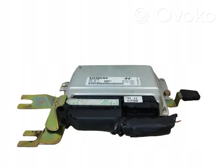 Hyundai Matrix Centralina/modulo motore ECU 39105-23680