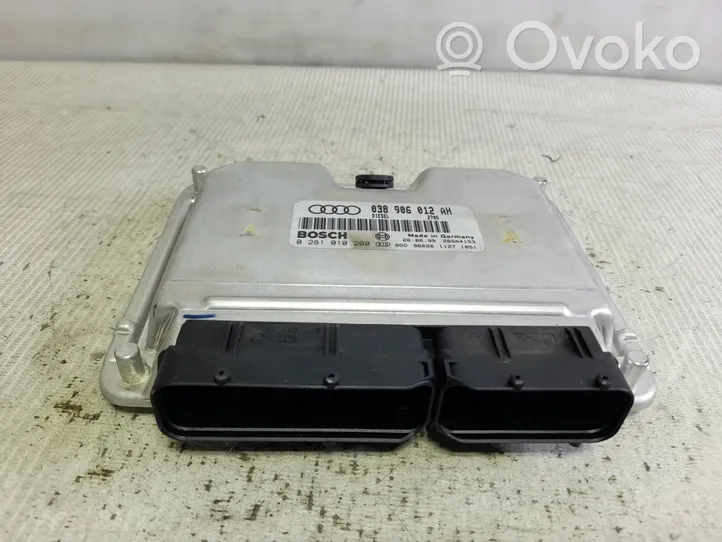 Audi A4 S4 B5 8D Unité de commande, module ECU de moteur 038906012AH