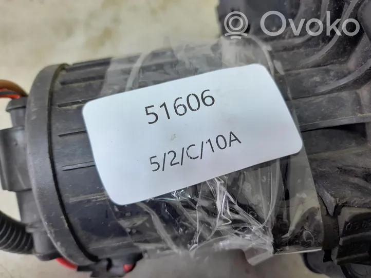 Audi A4 S4 B5 8D Secondary air pump 06A959253B