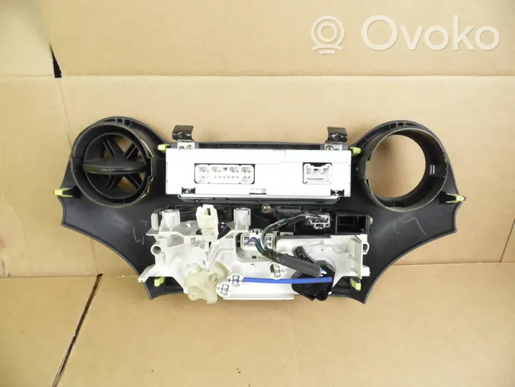 Toyota Yaris Radija/ CD/DVD grotuvas/ navigacija FA031625B