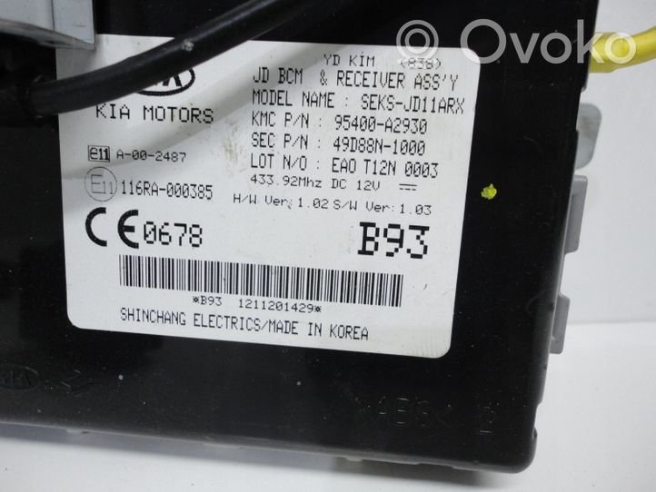 KIA Ceed Komputer / Sterownik ECU i komplet kluczy 39111-2A972