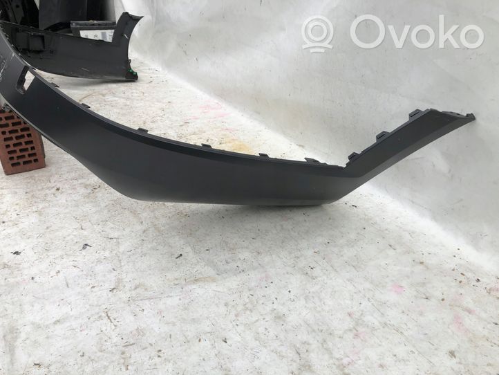 Volvo V90 Cross Country Moulure inférieure de pare-chocs arrière 31383339