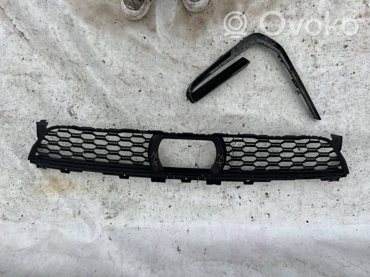 BMW X7 G07 Grille inférieure de pare-chocs avant 