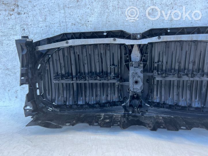 BMW X5 G05 Atrapa chłodnicy / Grill 5113226775